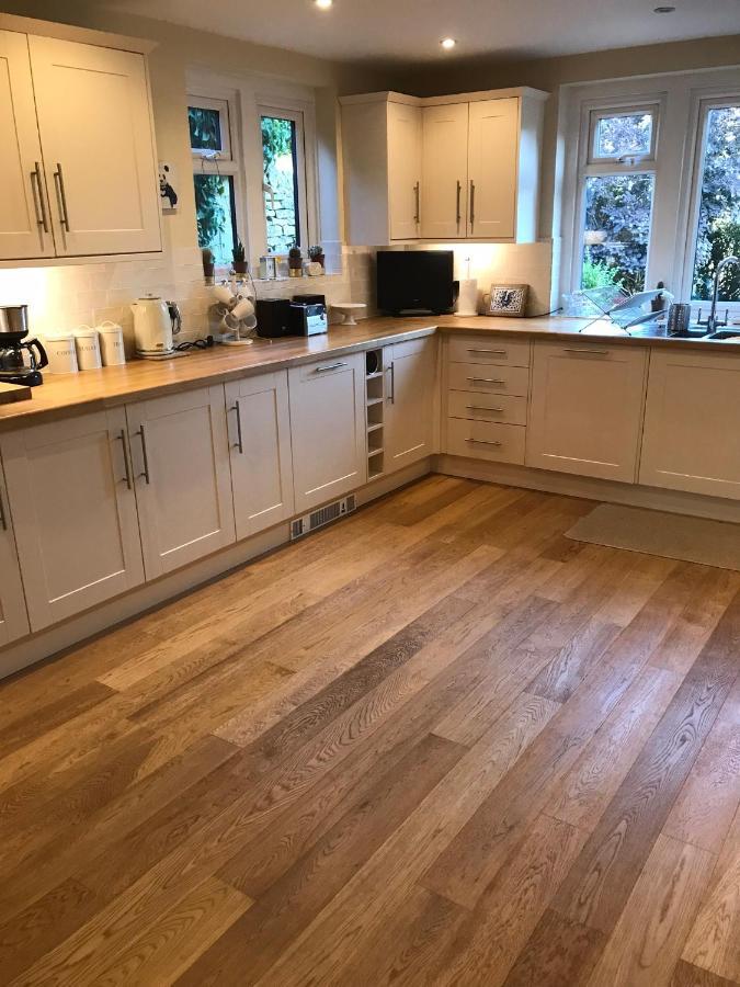 Cotswolds Luxury House In Central Bourton Large Sleeps 2-11. Pet Friendly. Exterior foto
